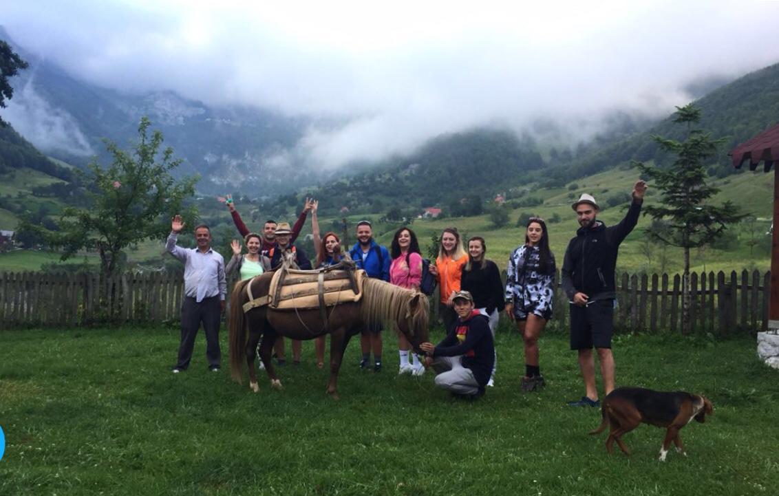 Guesthouse Alpini Lepushe Zewnętrze zdjęcie